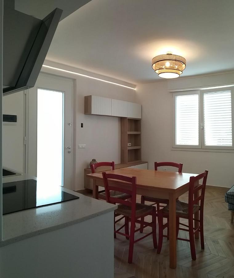 צ'צ'ינה Dimora Beach מראה חיצוני תמונה